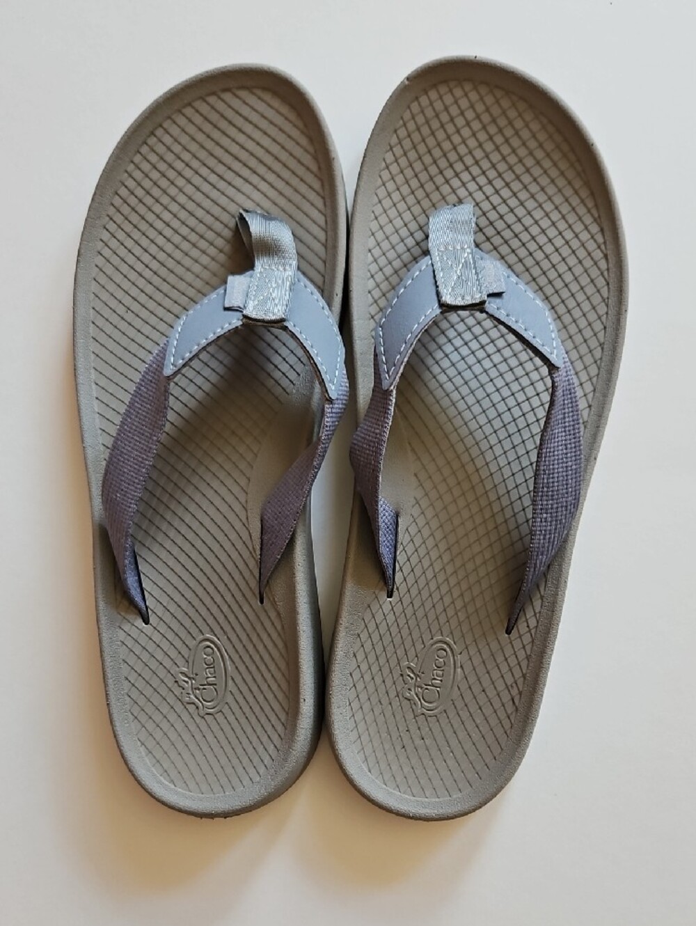 Chaco Size 8.5 Women's Neutral Beige Flip Flop Sandals with Light Taupe Straps - Picture 3 of 10